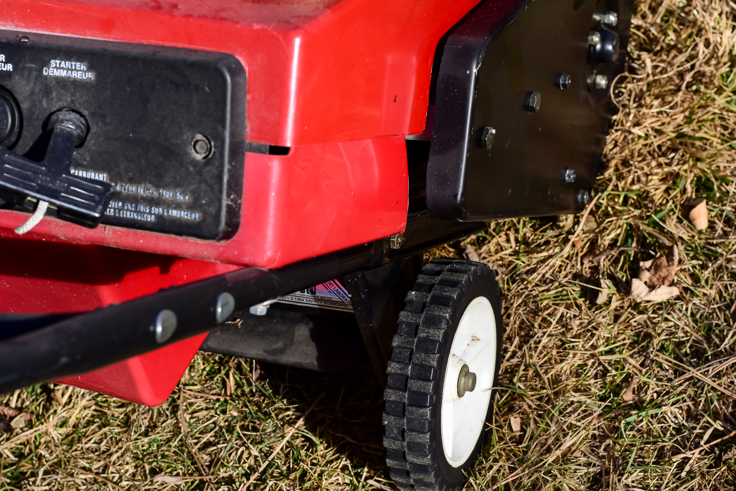 Toro CCR 2000 Power Curve 4.5 HP Gas Powered Snow Blower
