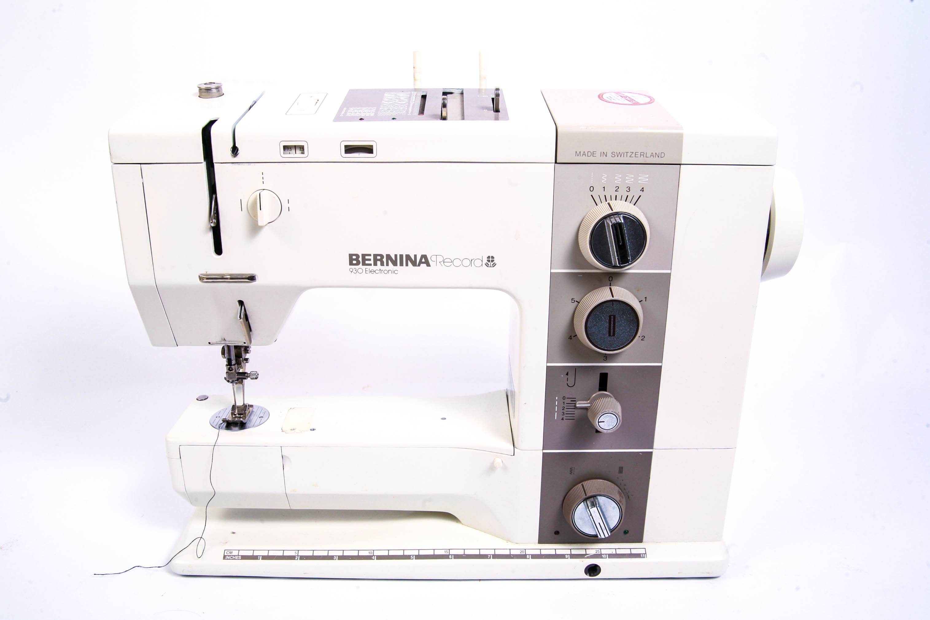 Bernina Record 930 Electric Sewing Machine and Accessories