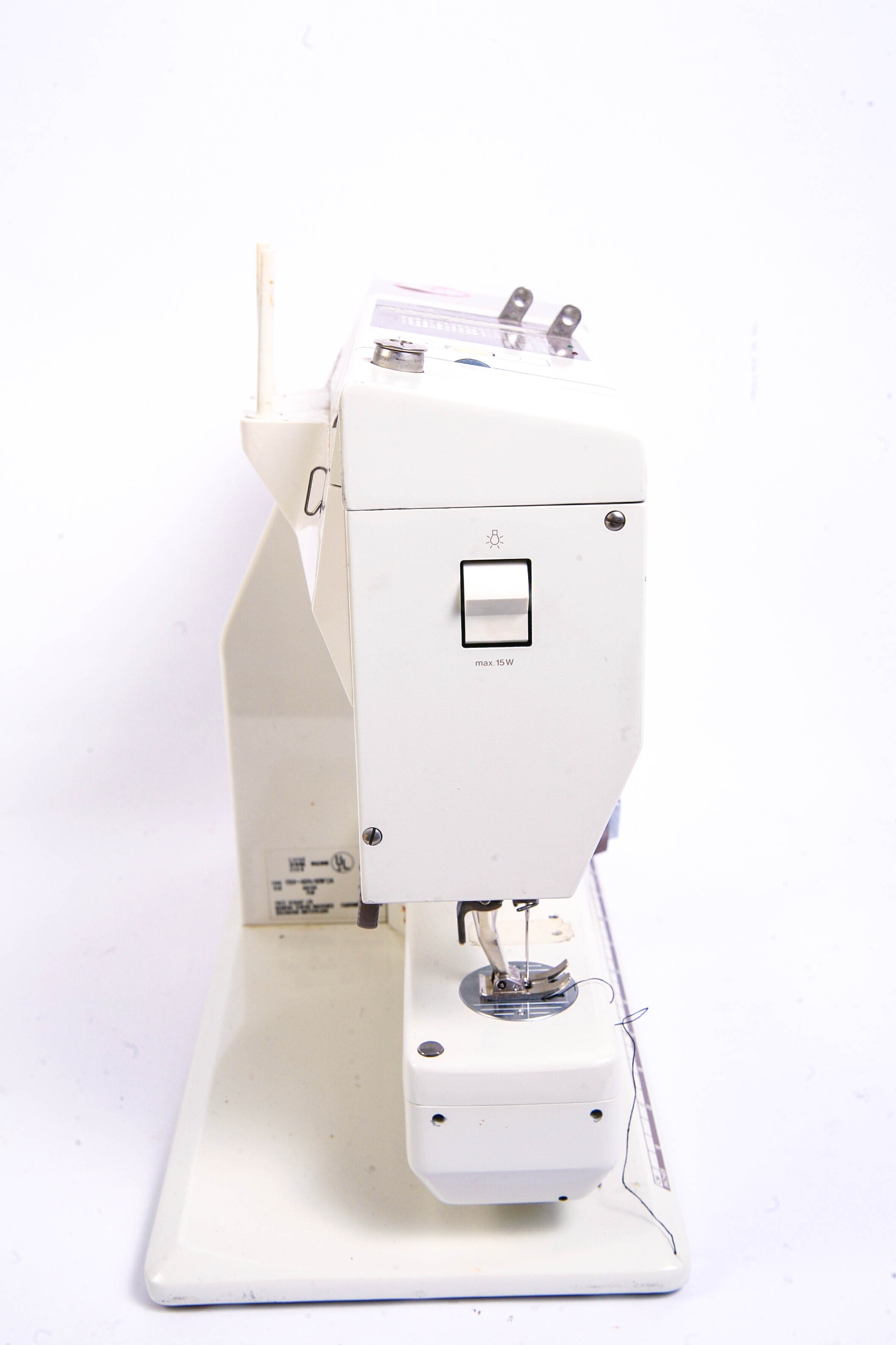 Bernina Record 930 Electric Sewing Machine and Accessories