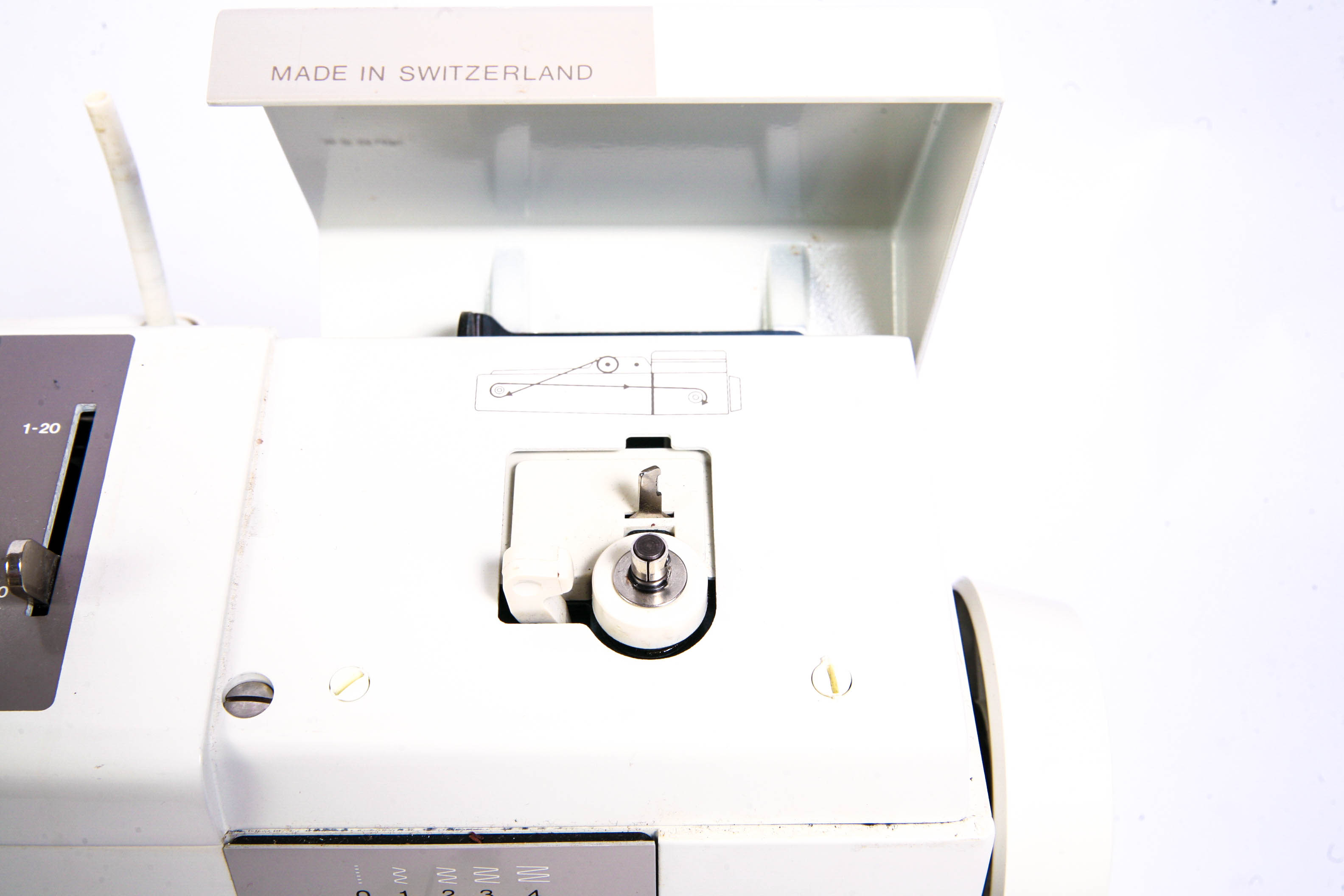 Bernina Record 930 Electric Sewing Machine and Accessories