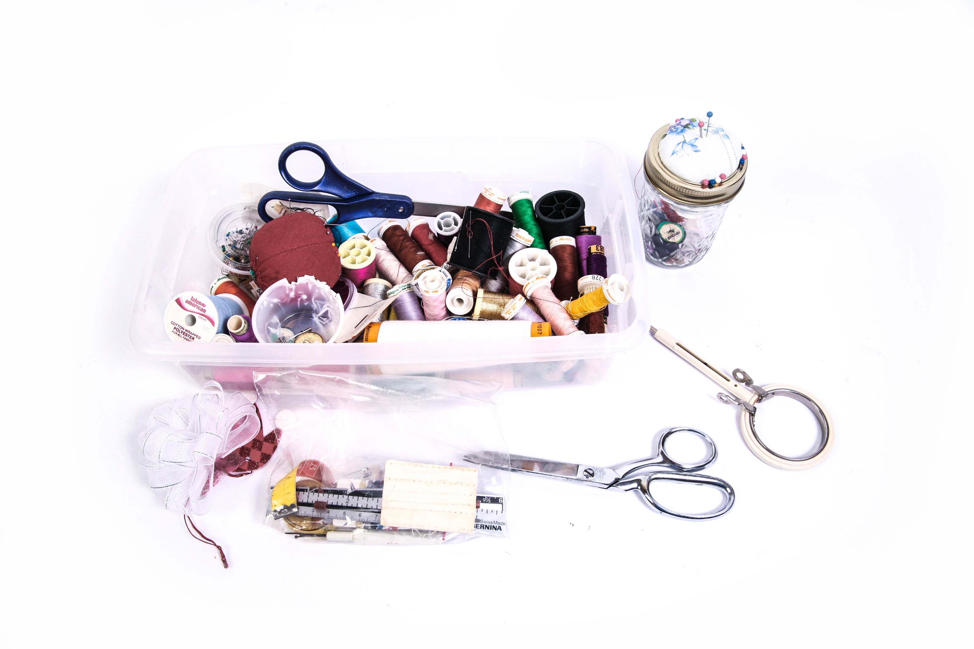 Bernina Record 930 Electric Sewing Machine and Accessories