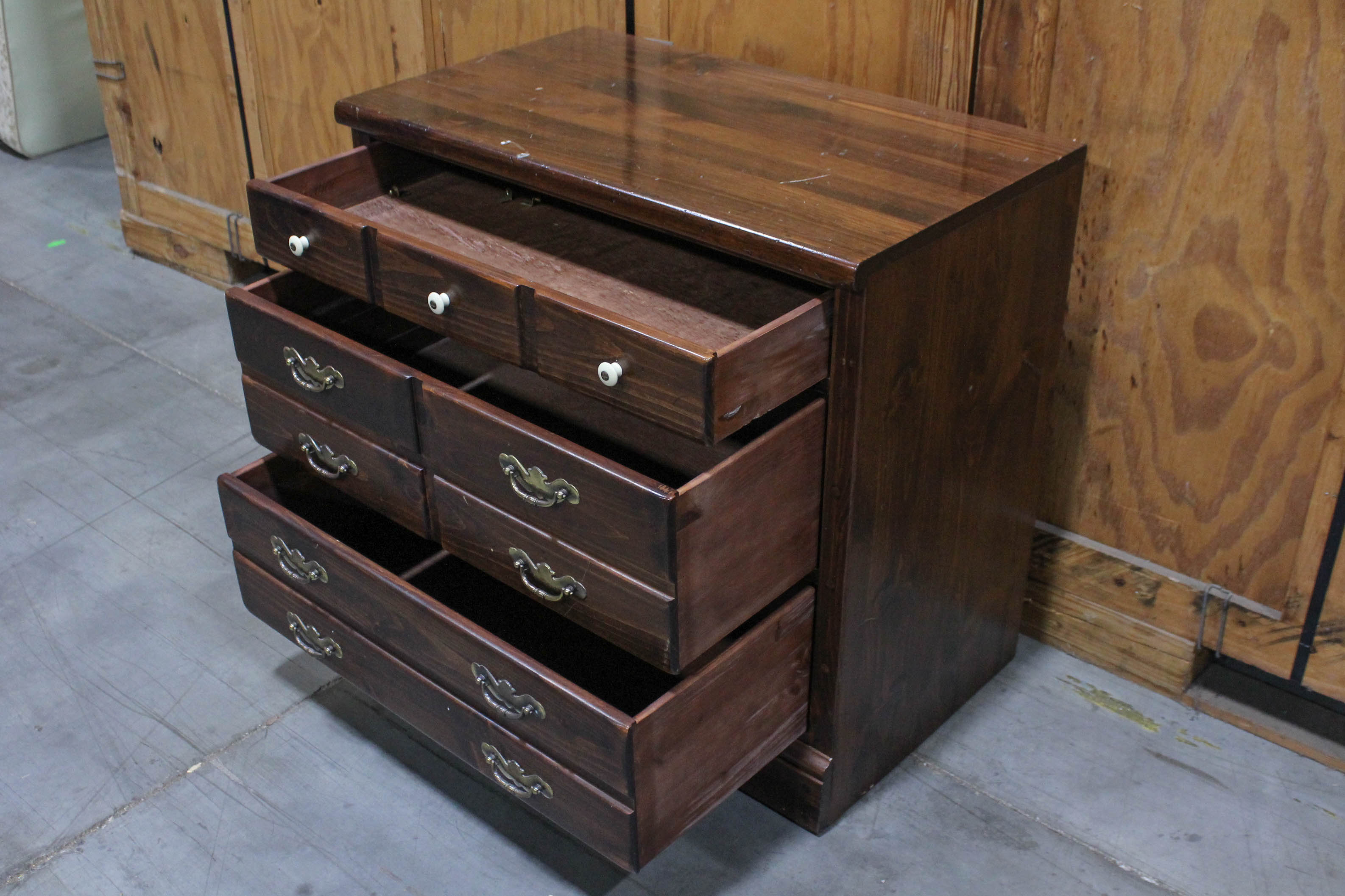 Ethan Allen Federal Style Antiqued Pine Hutch