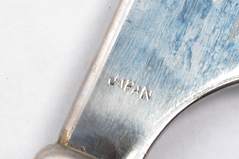 31 Pieces of Supreme Cutlery Vintage 1970s Lucite Flatware