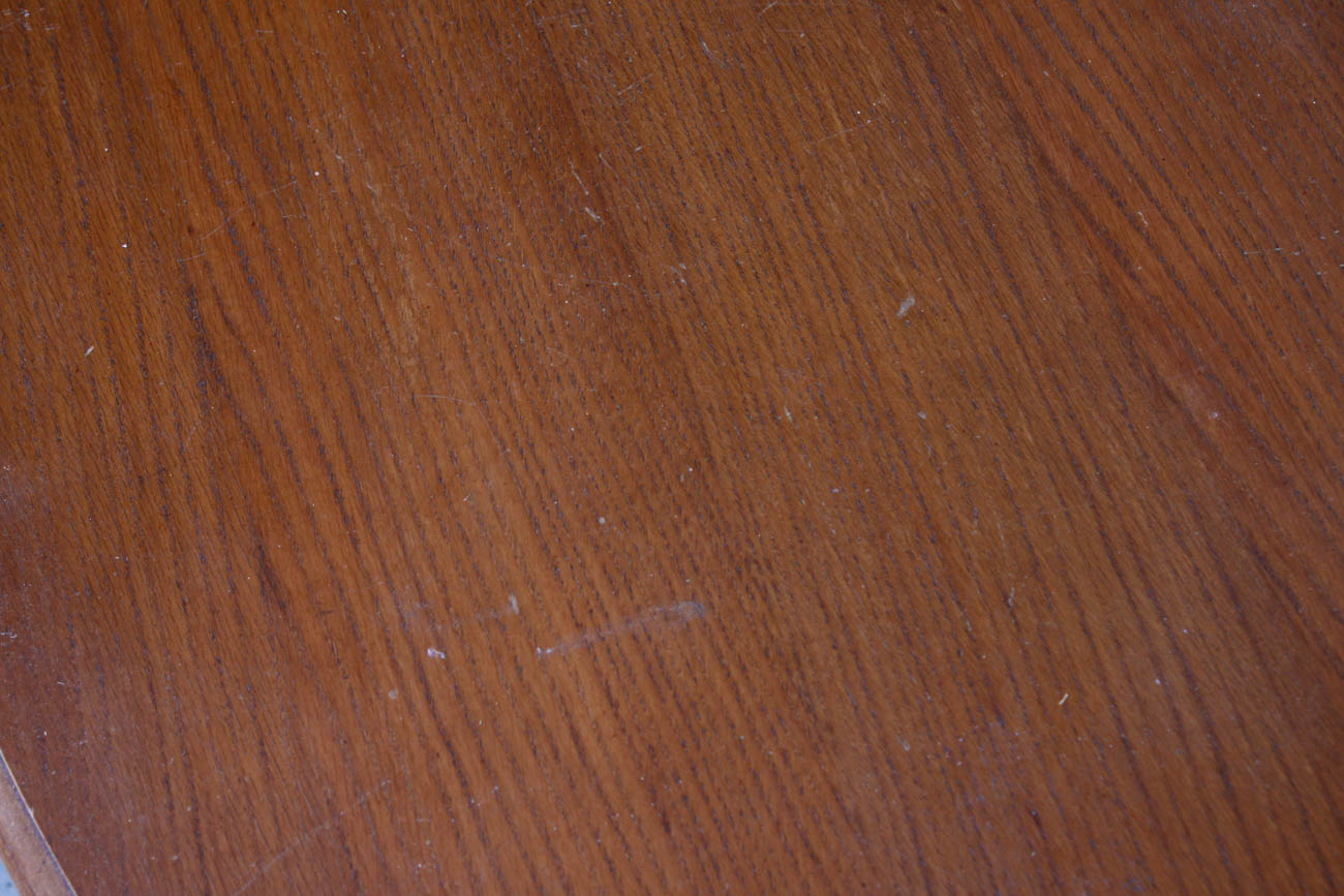 Queen Anne Style Oval Oak Coffee Table