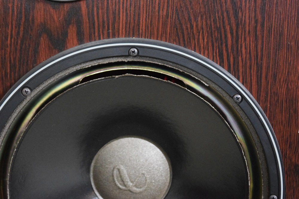 Pair of Infinity Studio Monitor 120 Speakers