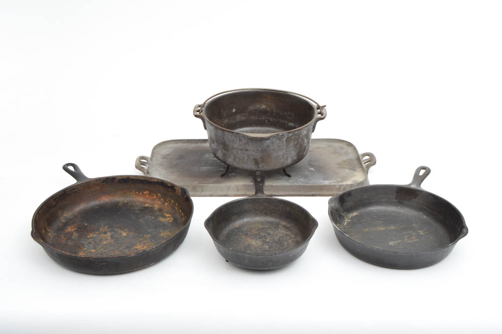 Cast Iron Cookware Collection
