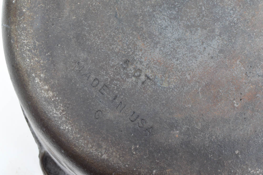 Cast Iron Cookware Collection