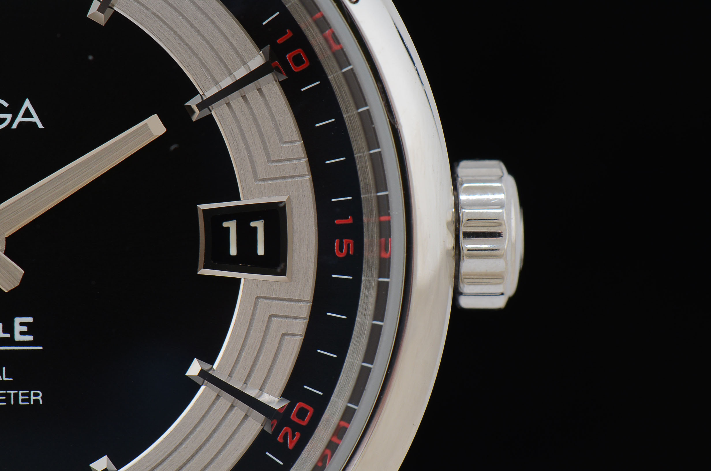 Men's Omega DeVille Hour Vision Black 8500 Bracelet 41MM Watch