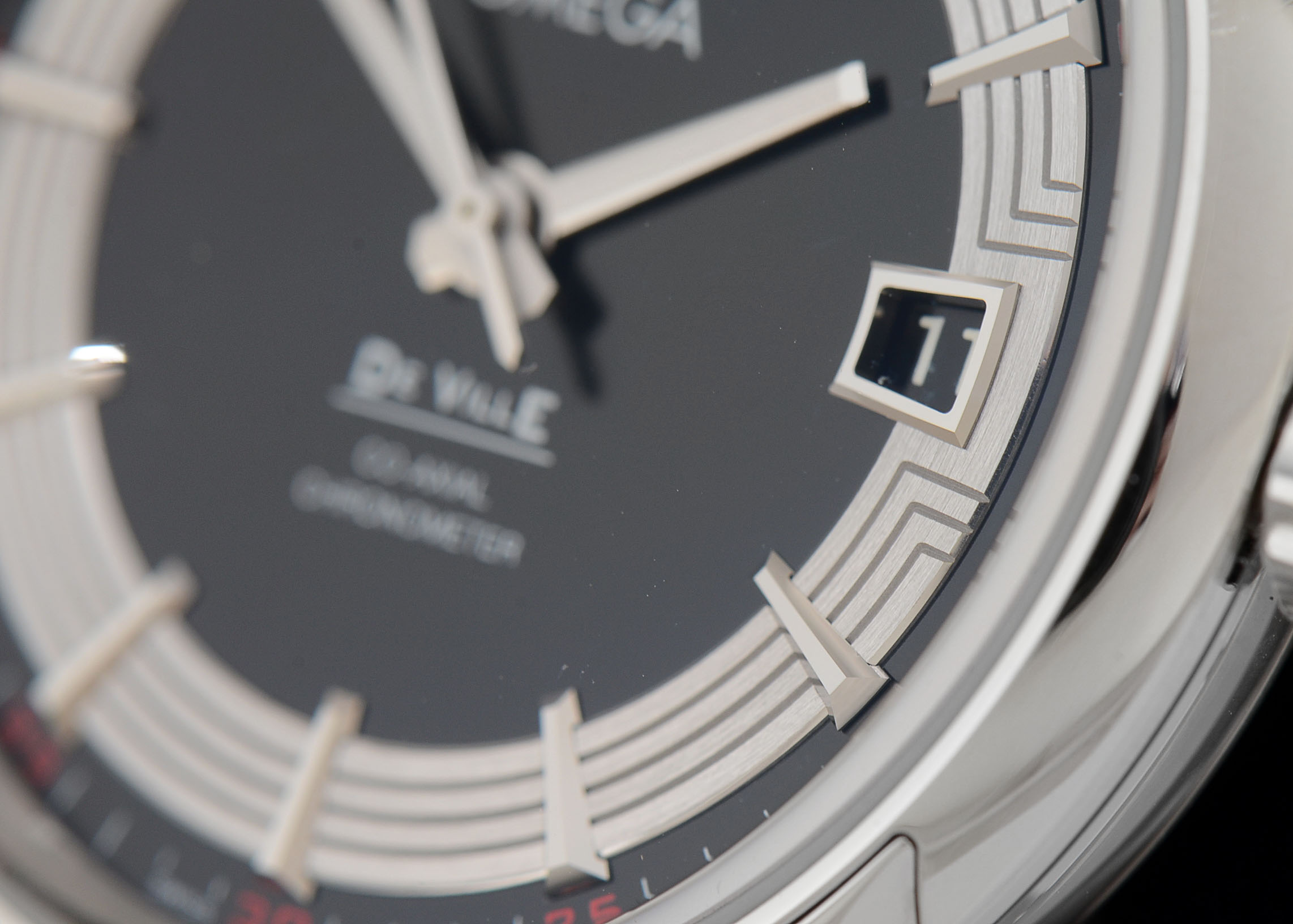 Men's Omega DeVille Hour Vision Black 8500 Bracelet 41MM Watch