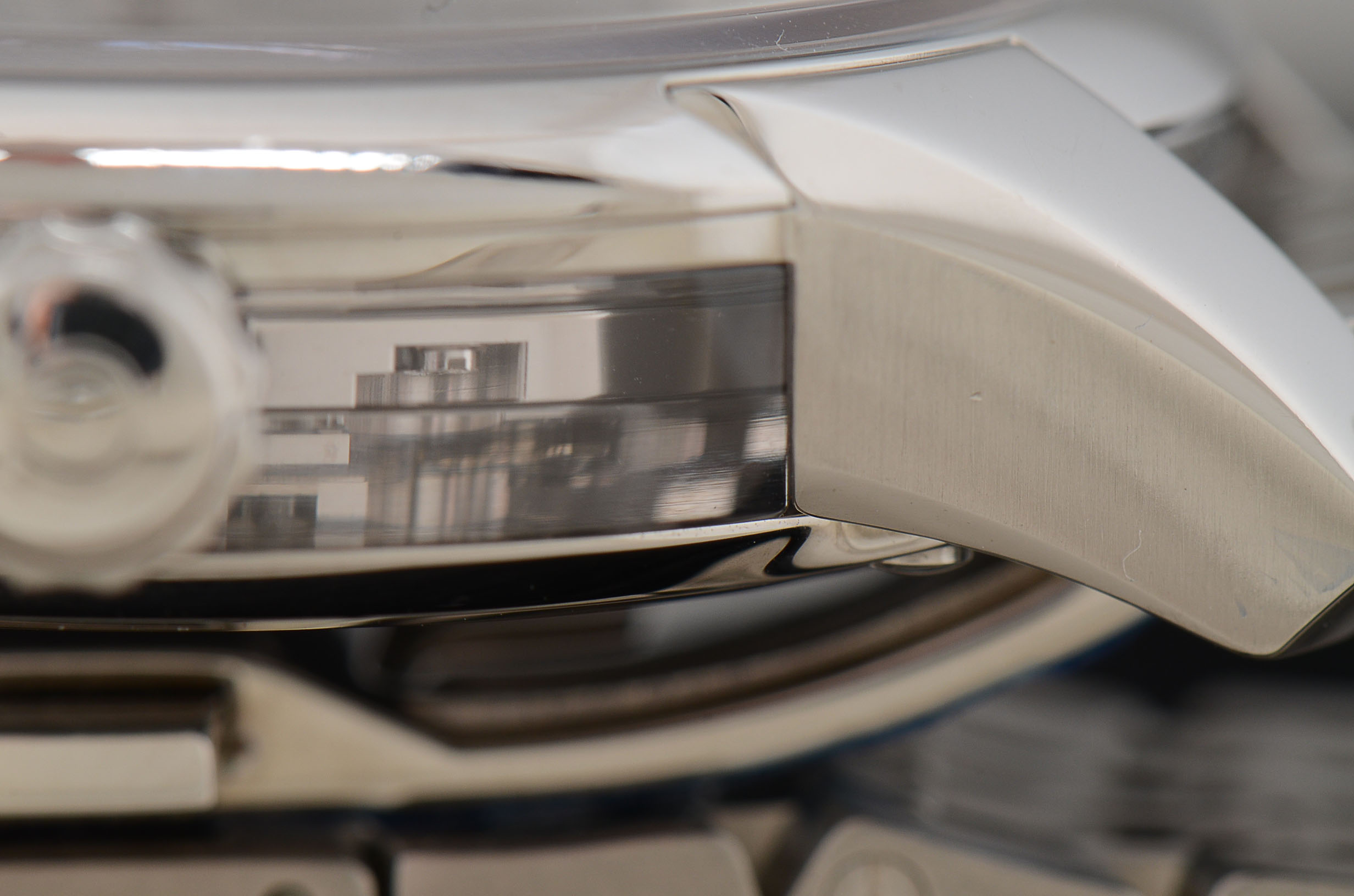 Men's Omega DeVille Hour Vision Black 8500 Bracelet 41MM Watch