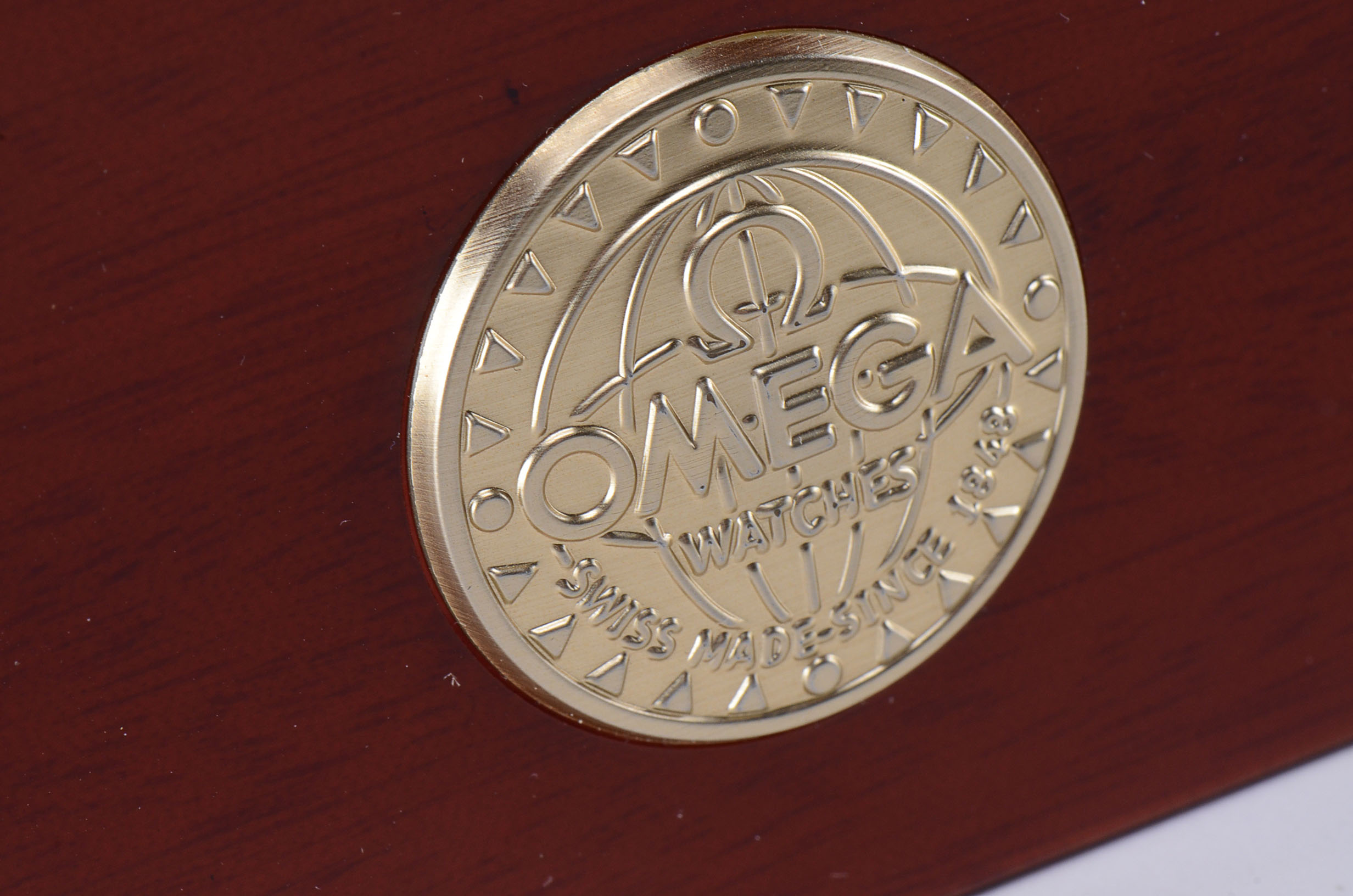 Men's Omega DeVille Hour Vision Black 8500 Bracelet 41MM Watch