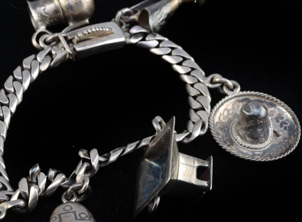 Vintage Sterling Silver Mexican Charm Link Bracelet