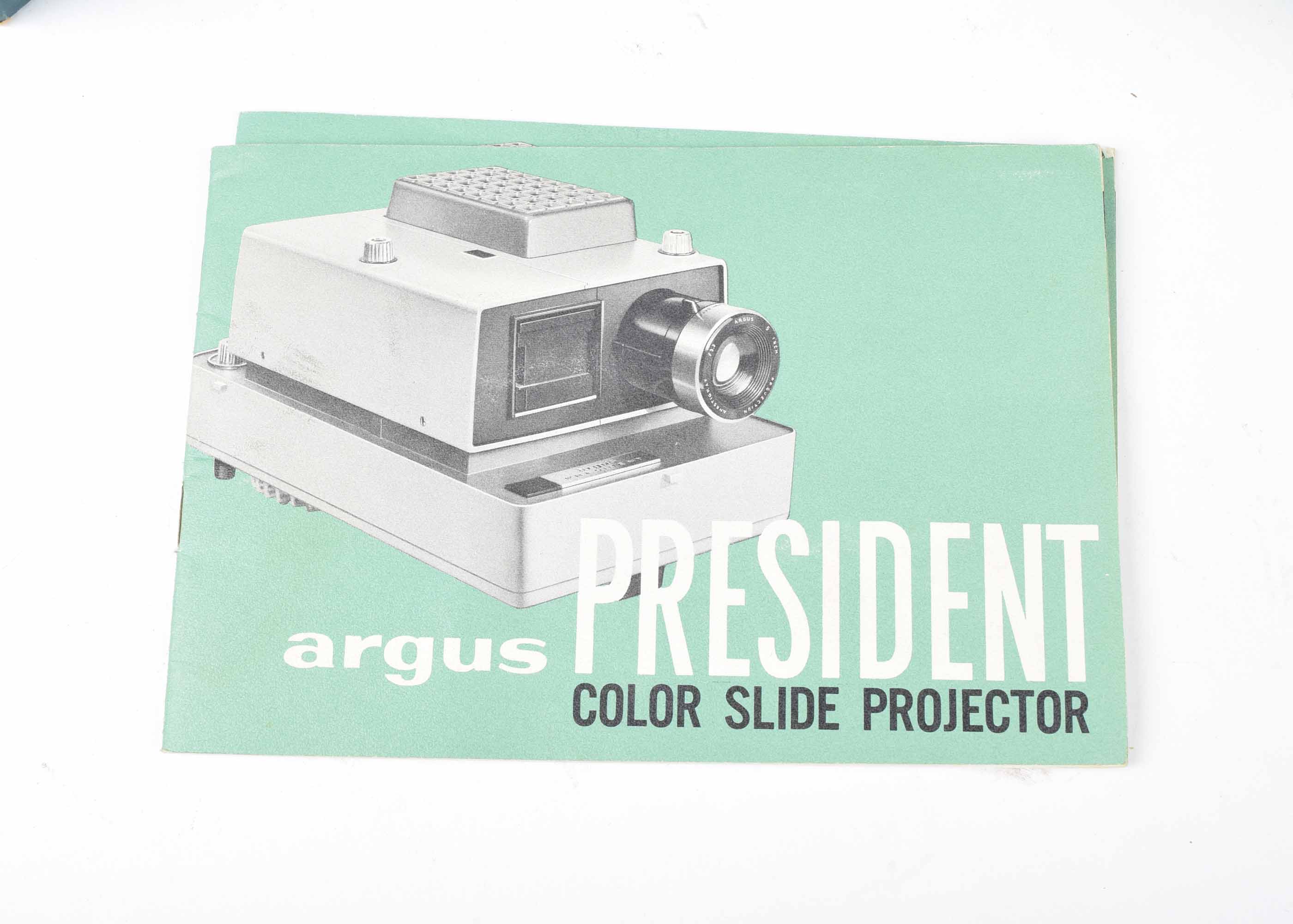 Vintage Argus Color Slide Projector Model 526