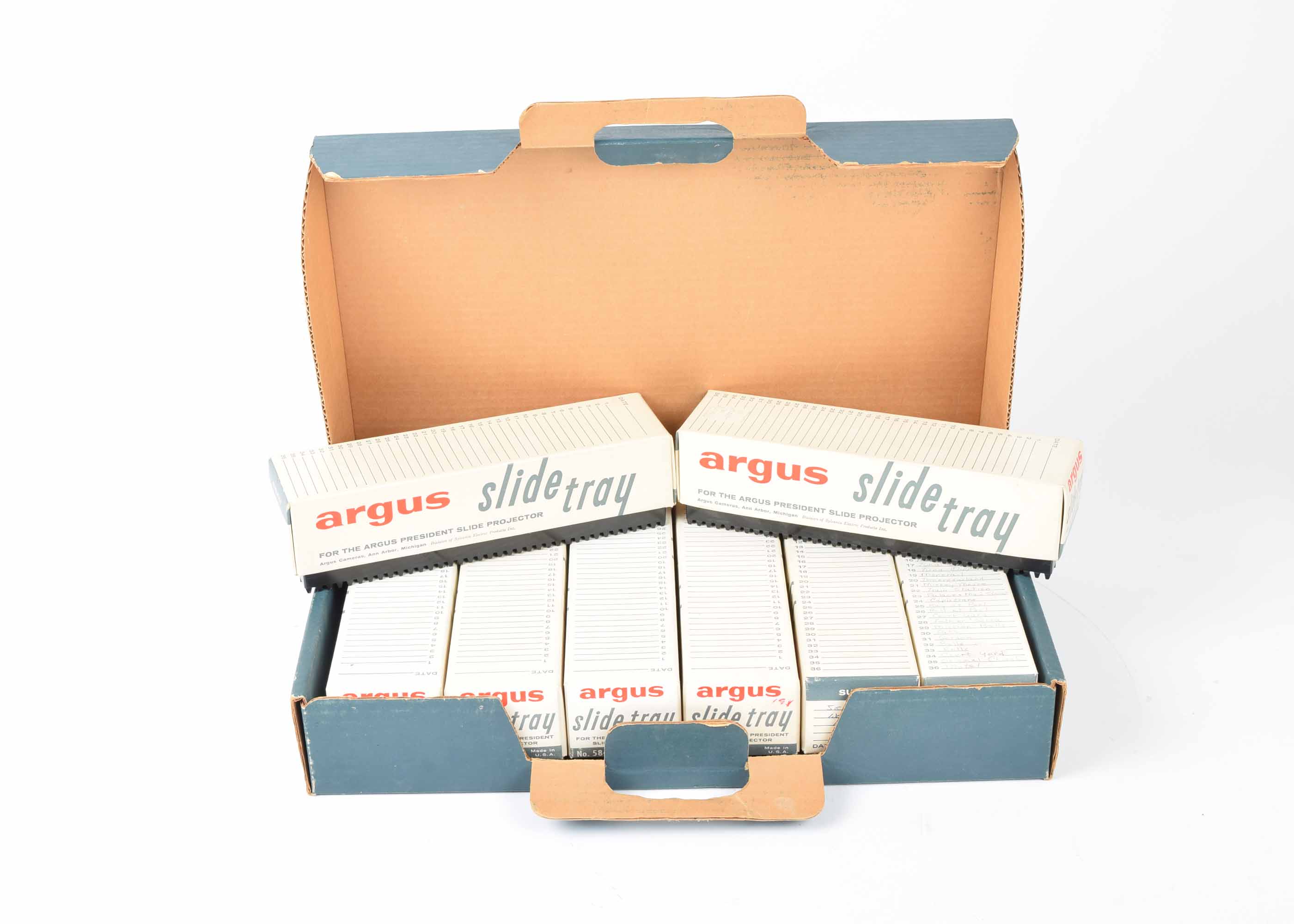 Vintage Argus Color Slide Projector Model 526