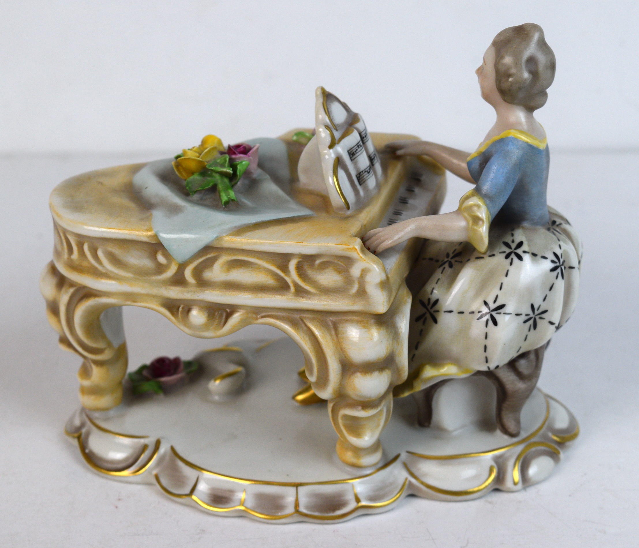 Gerold Porzellan Figurine