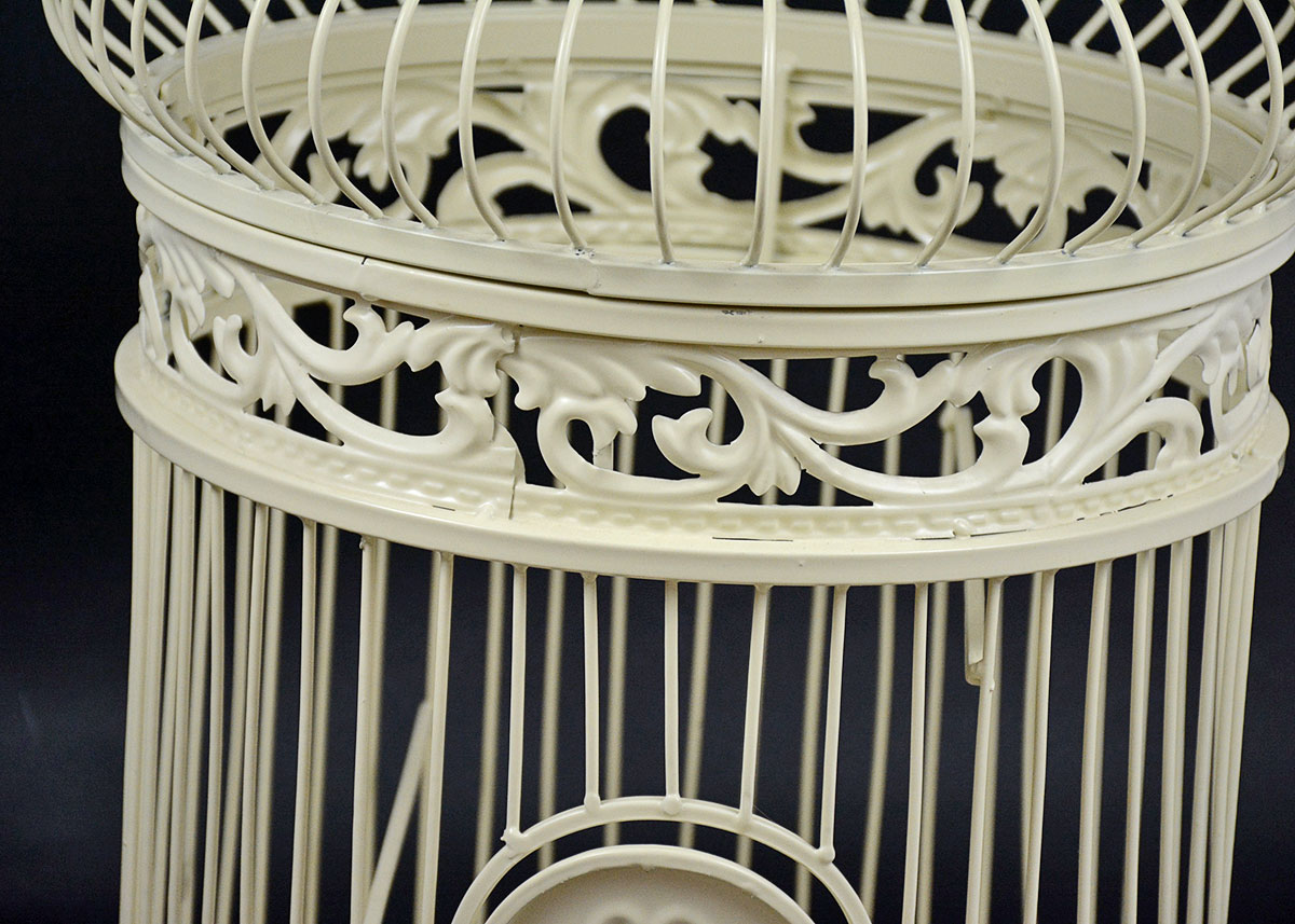 Round Metal Bird Cage