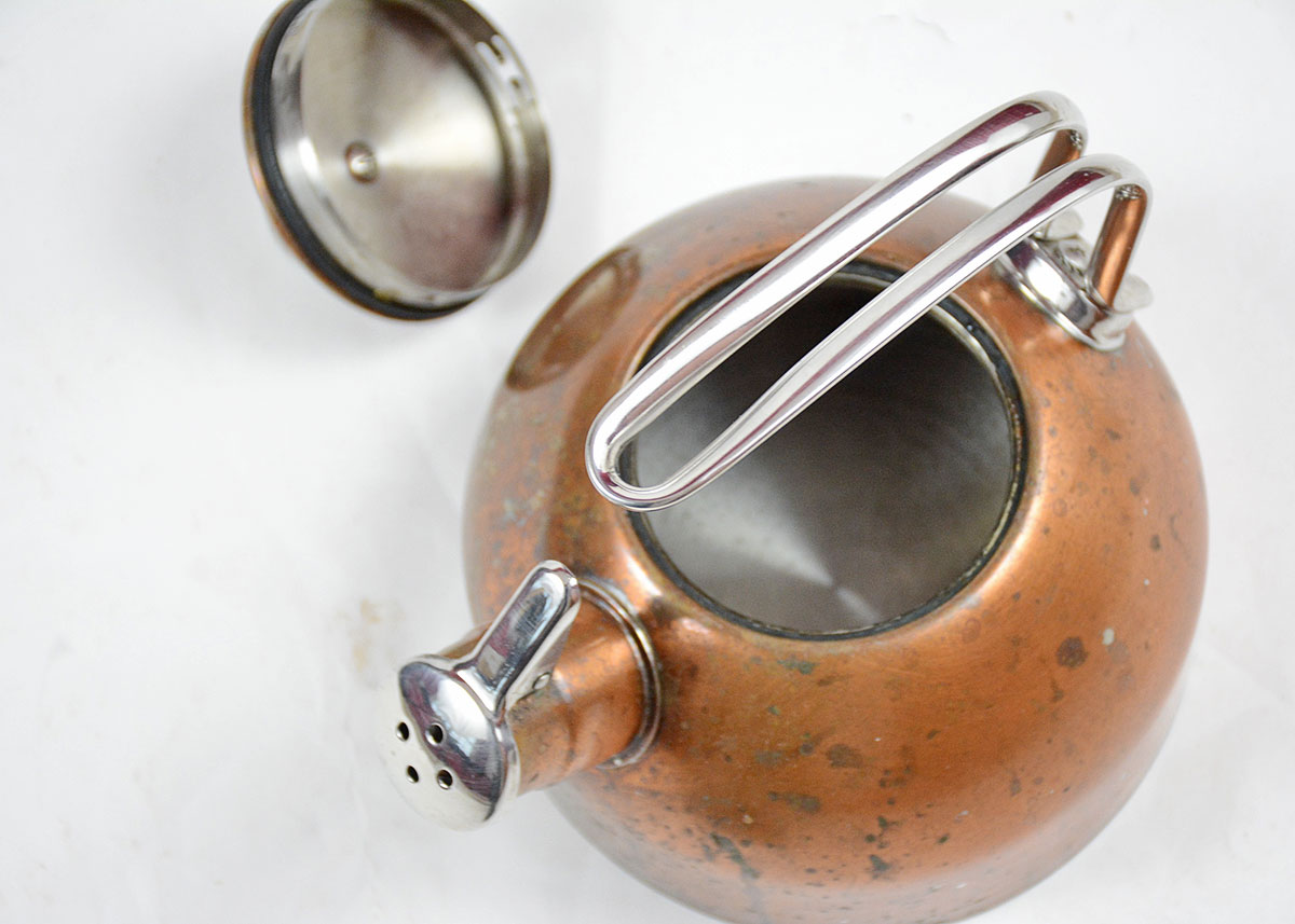 Chantal Copper 1.8 qt Tea Kettle with Two-Tone Hohner Harmonica Whistle