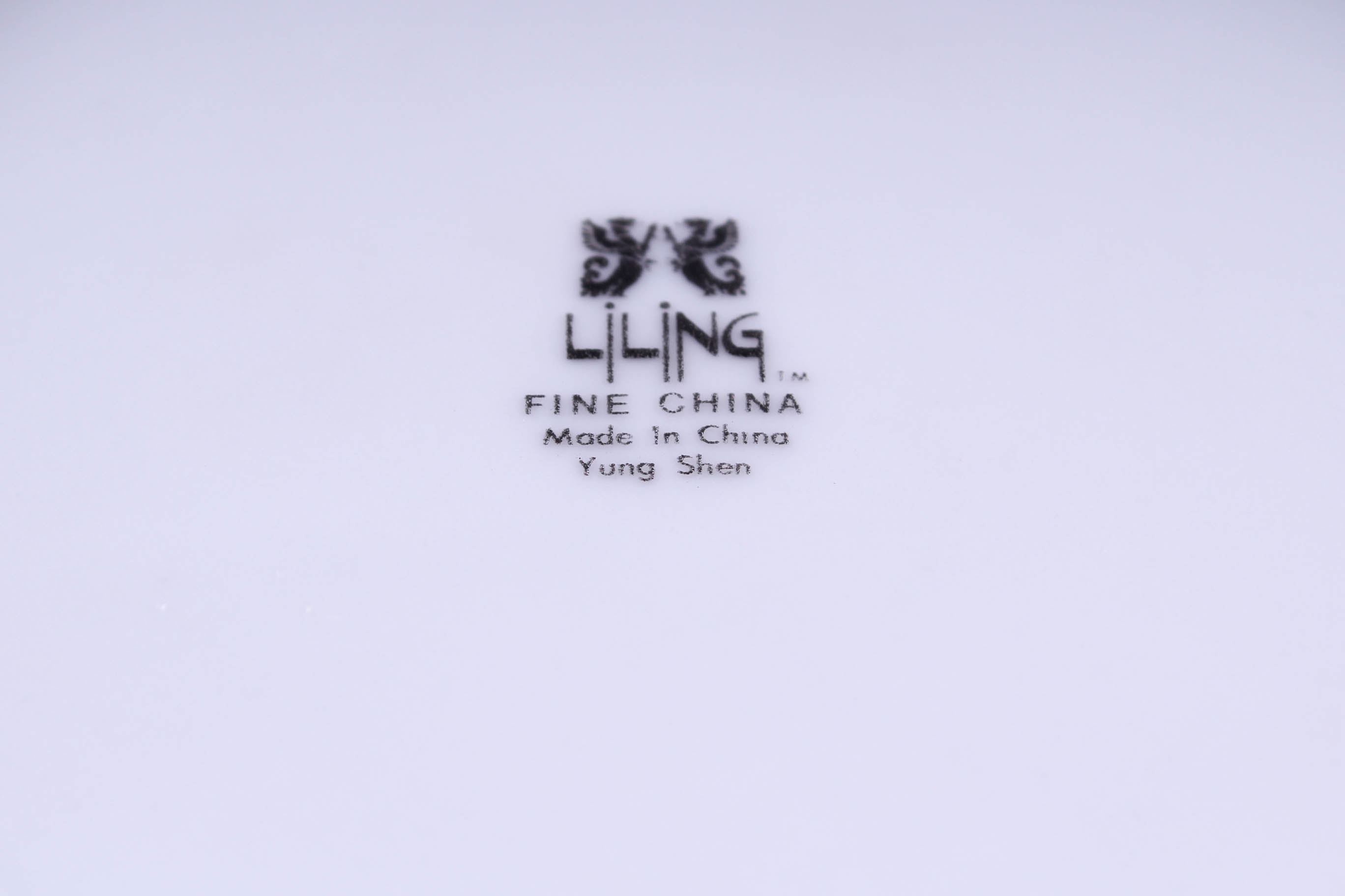 Liling China Set