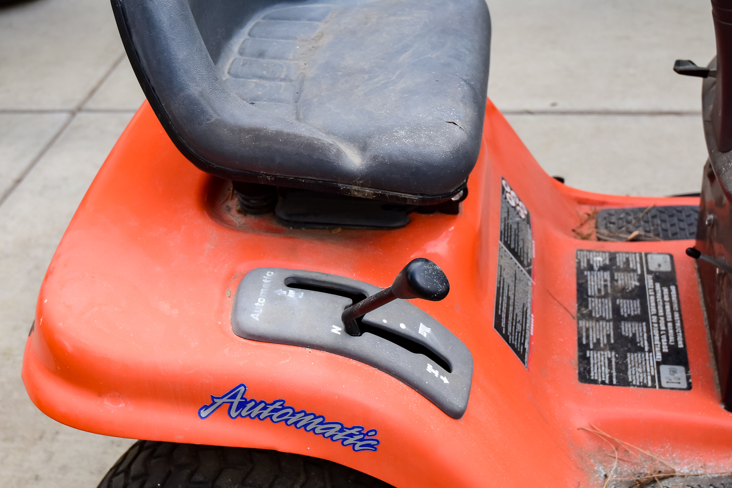 Husquarna LTH 130 Hydrostatic Automatic Riding Lawn Mower