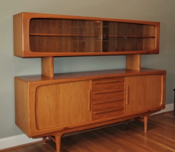 Mid Century Danish Modern Teak Credenza with Floating Hutch
