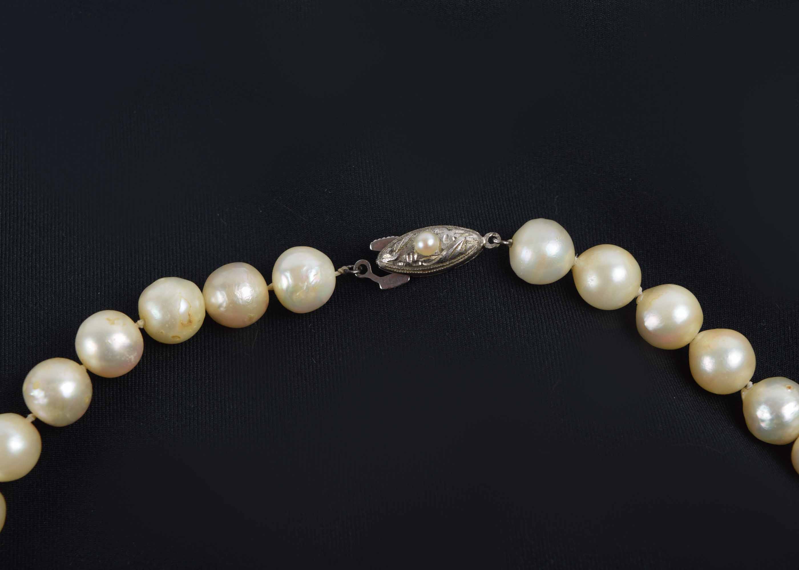 Vintage Pearl Necklace