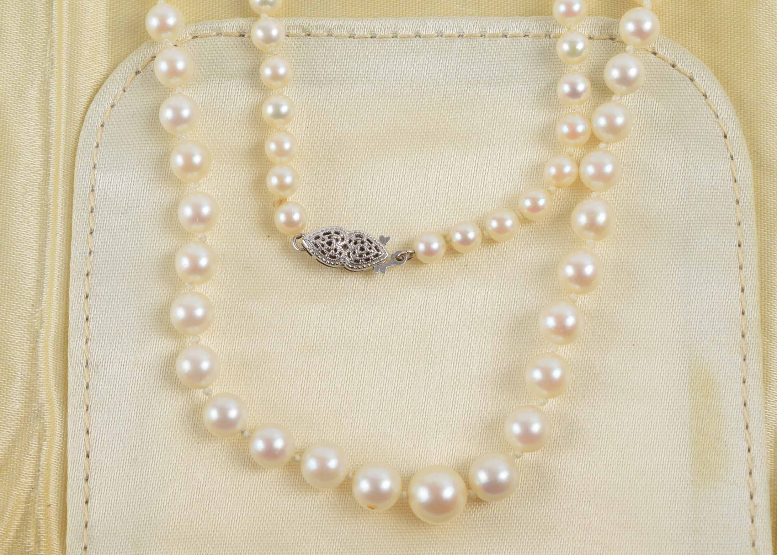 Vintage Lady Ellen Mikado Cultured Pearl Necklace