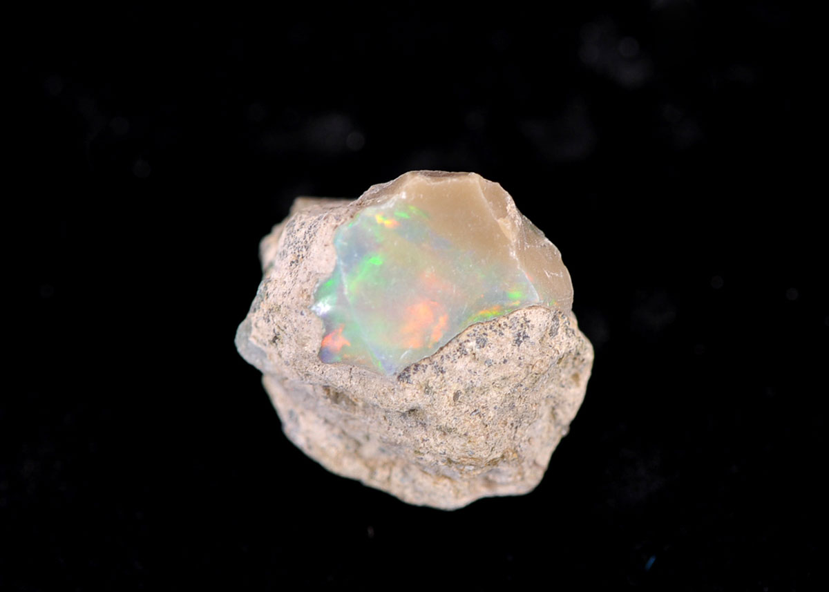 Rough and Uncut Opals