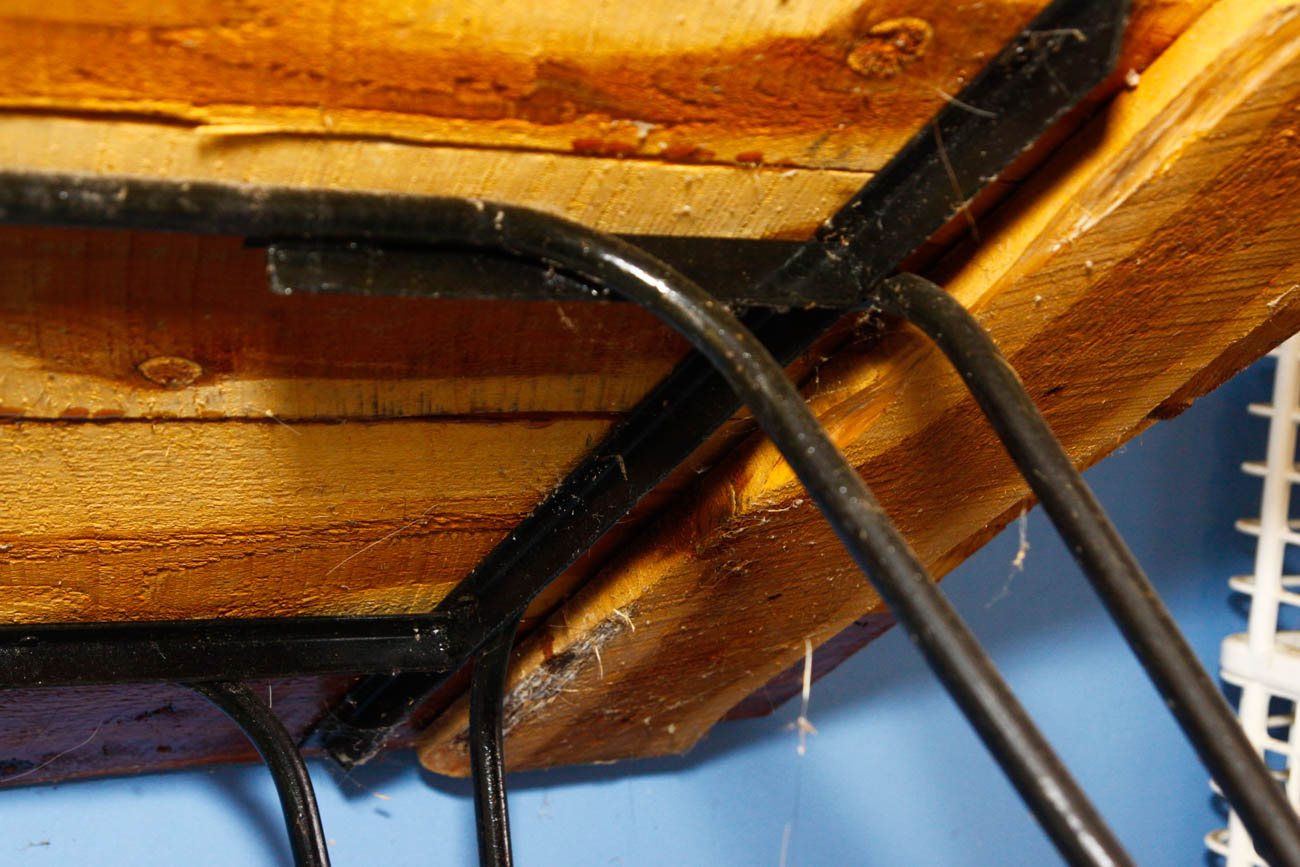 Hickory Wood Hairpin Leg Table