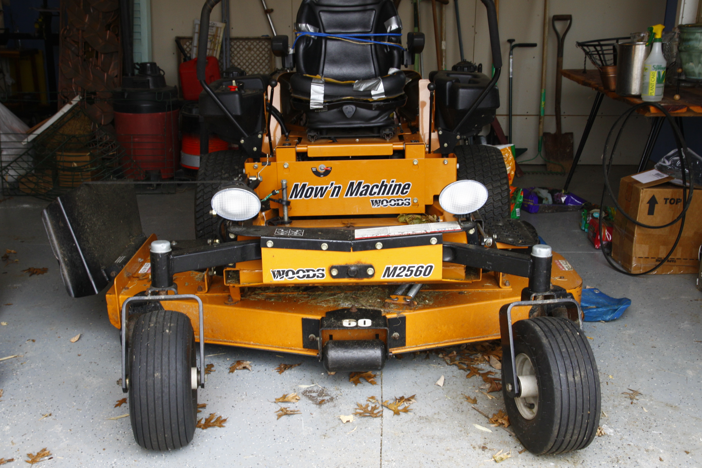Woods 60" Zero-Turn Mower With Hydraulic Deck