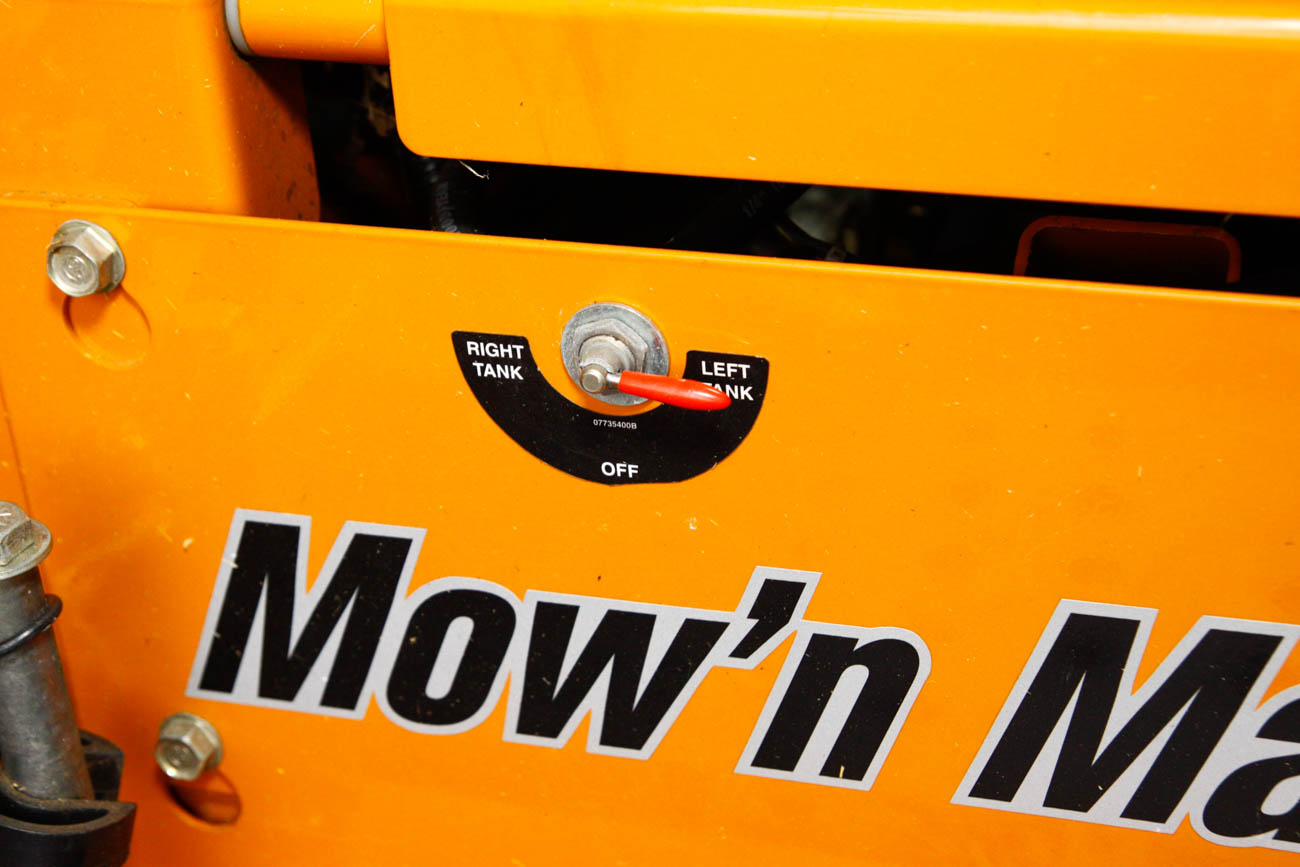 Woods 60" Zero-Turn Mower With Hydraulic Deck