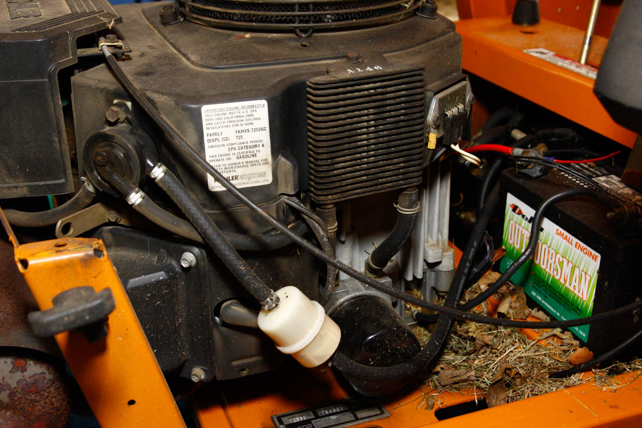 Woods 60" Zero-Turn Mower With Hydraulic Deck