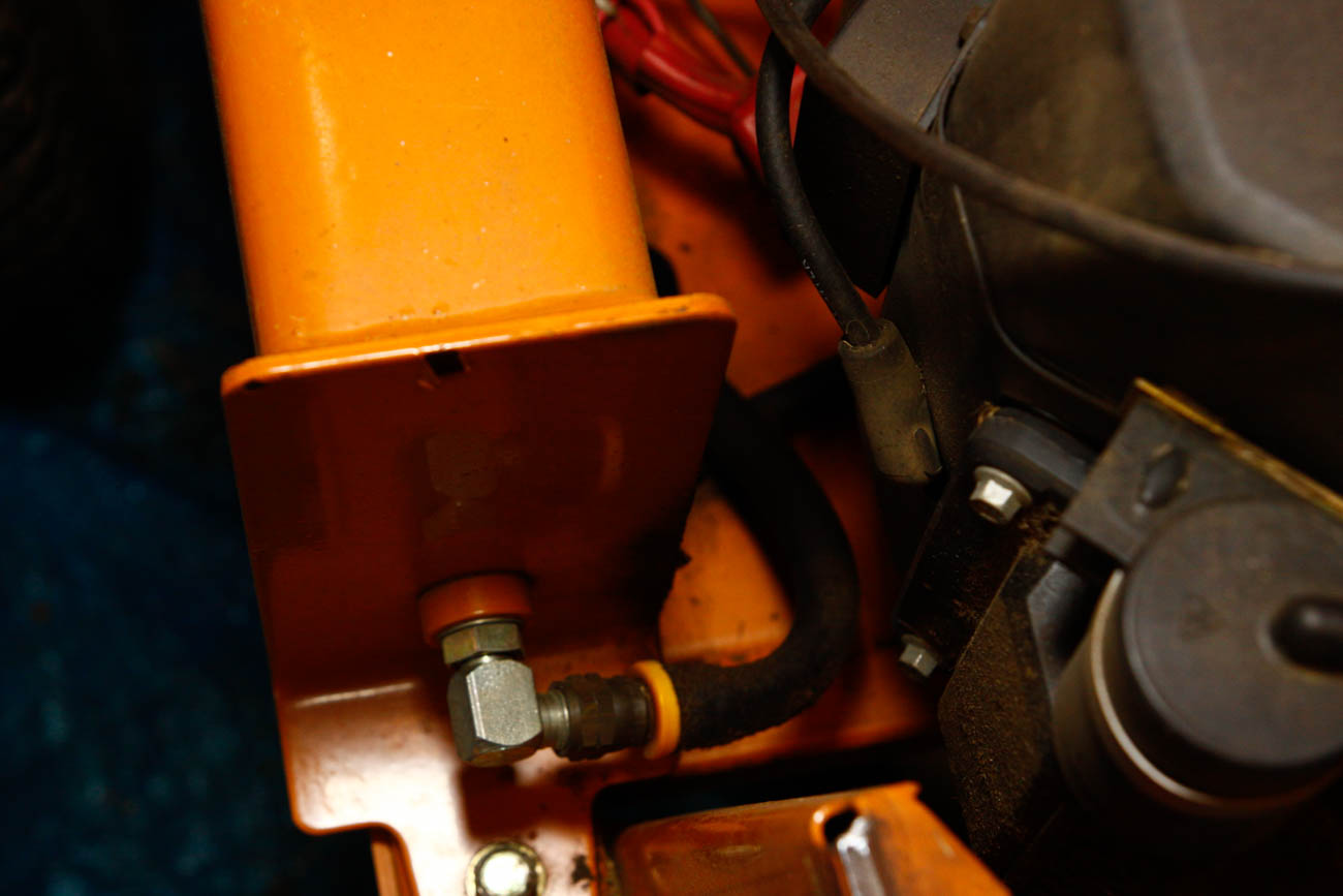 Woods 60" Zero-Turn Mower With Hydraulic Deck