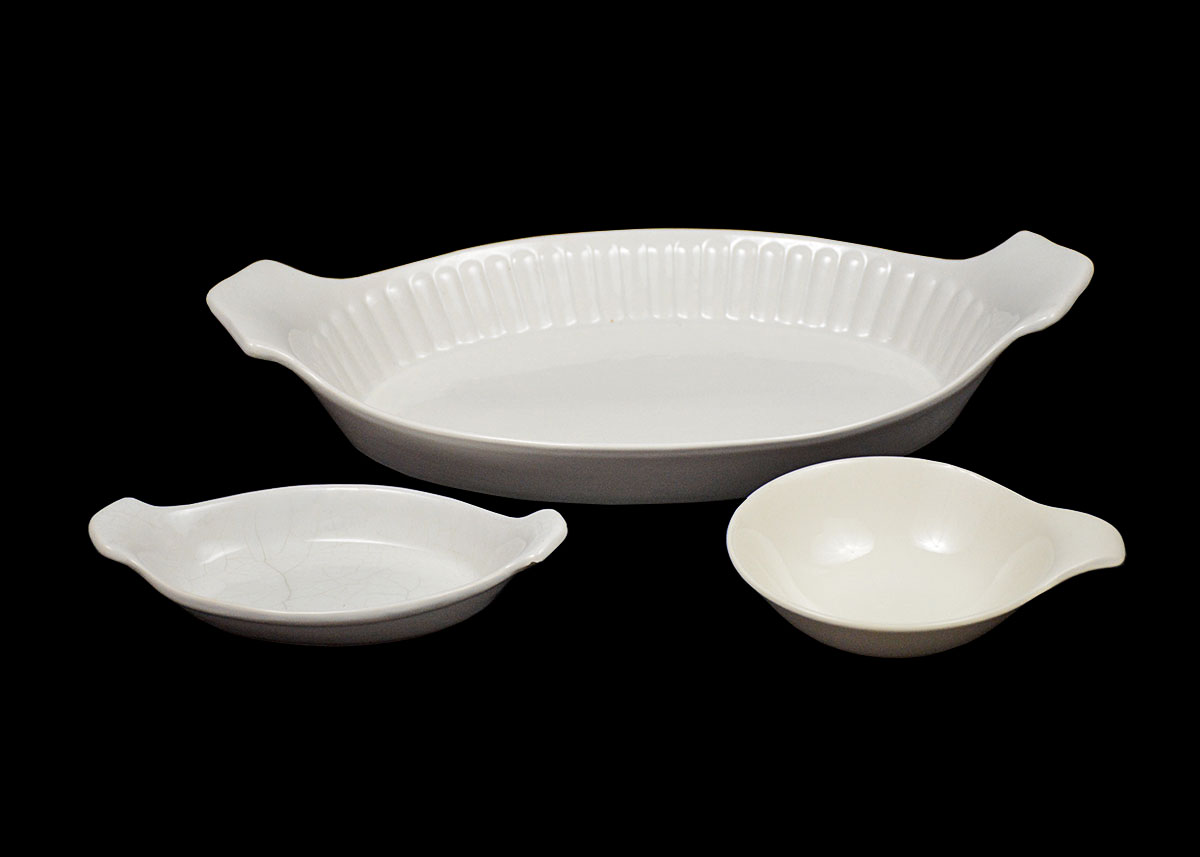 White Ceramic and Porcelain Cookware