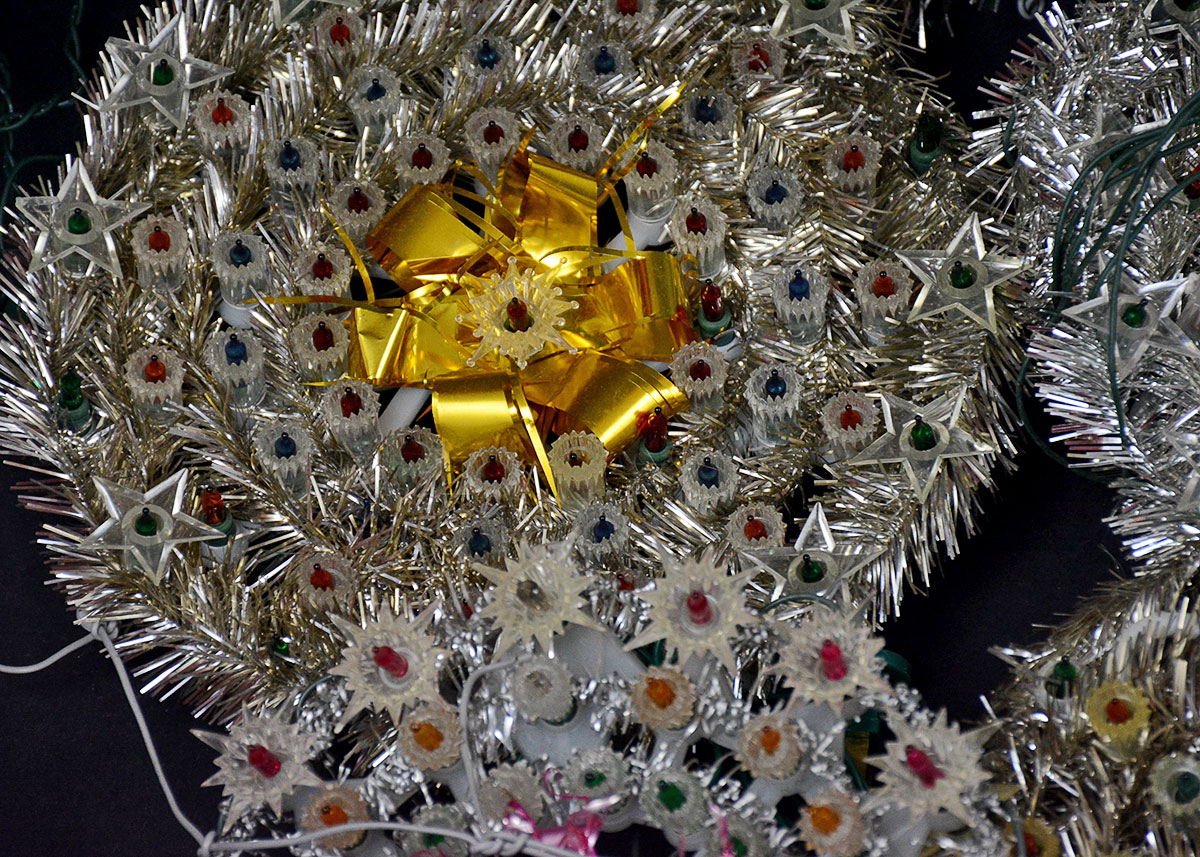 Collection of Vintage Christmas Star Bursts