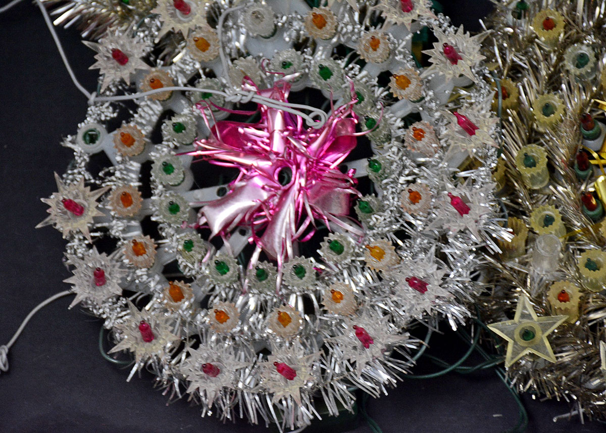 Collection of Vintage Christmas Star Bursts