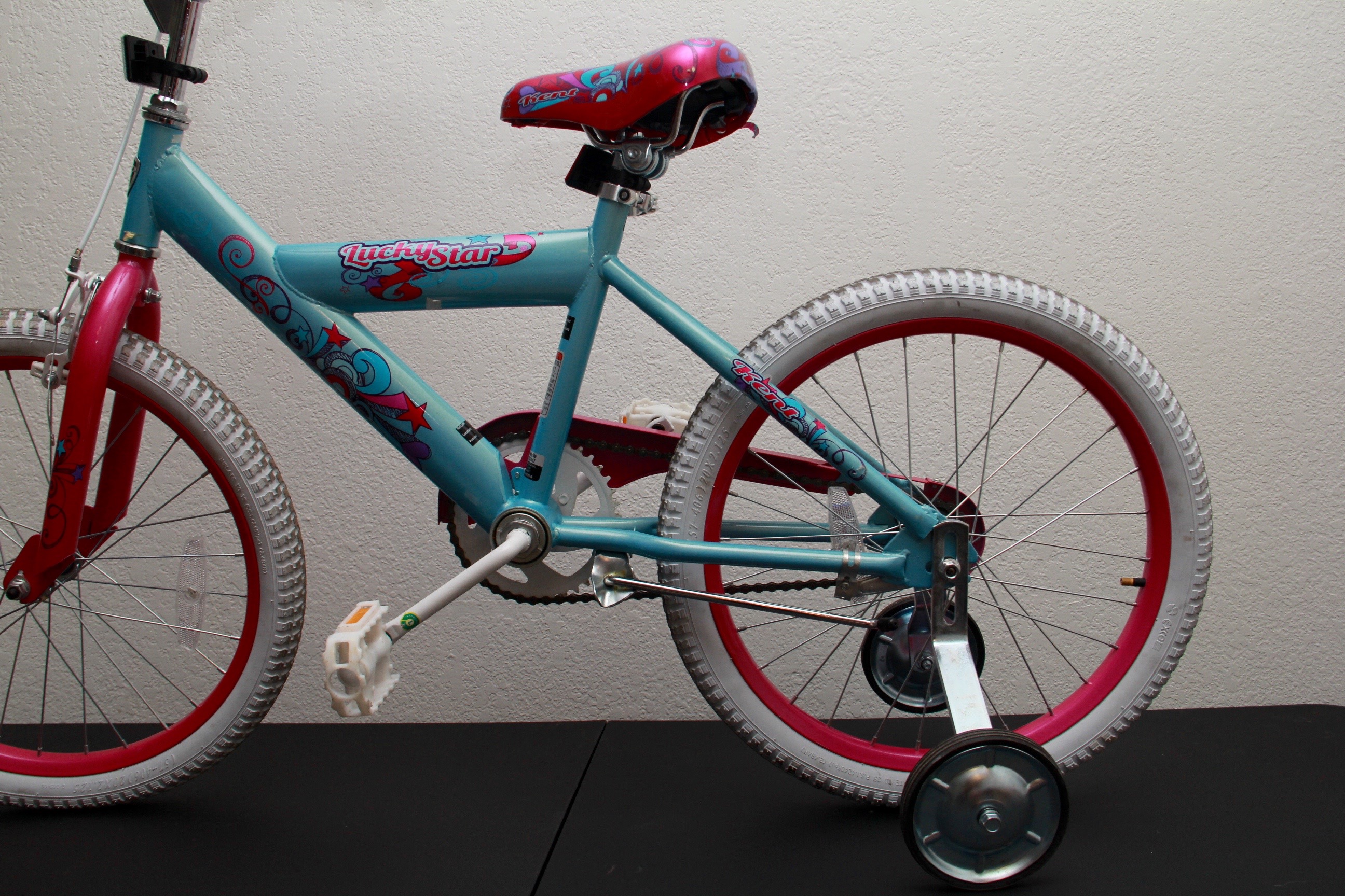 Childs 20" Kent Lucky Star Bicycle