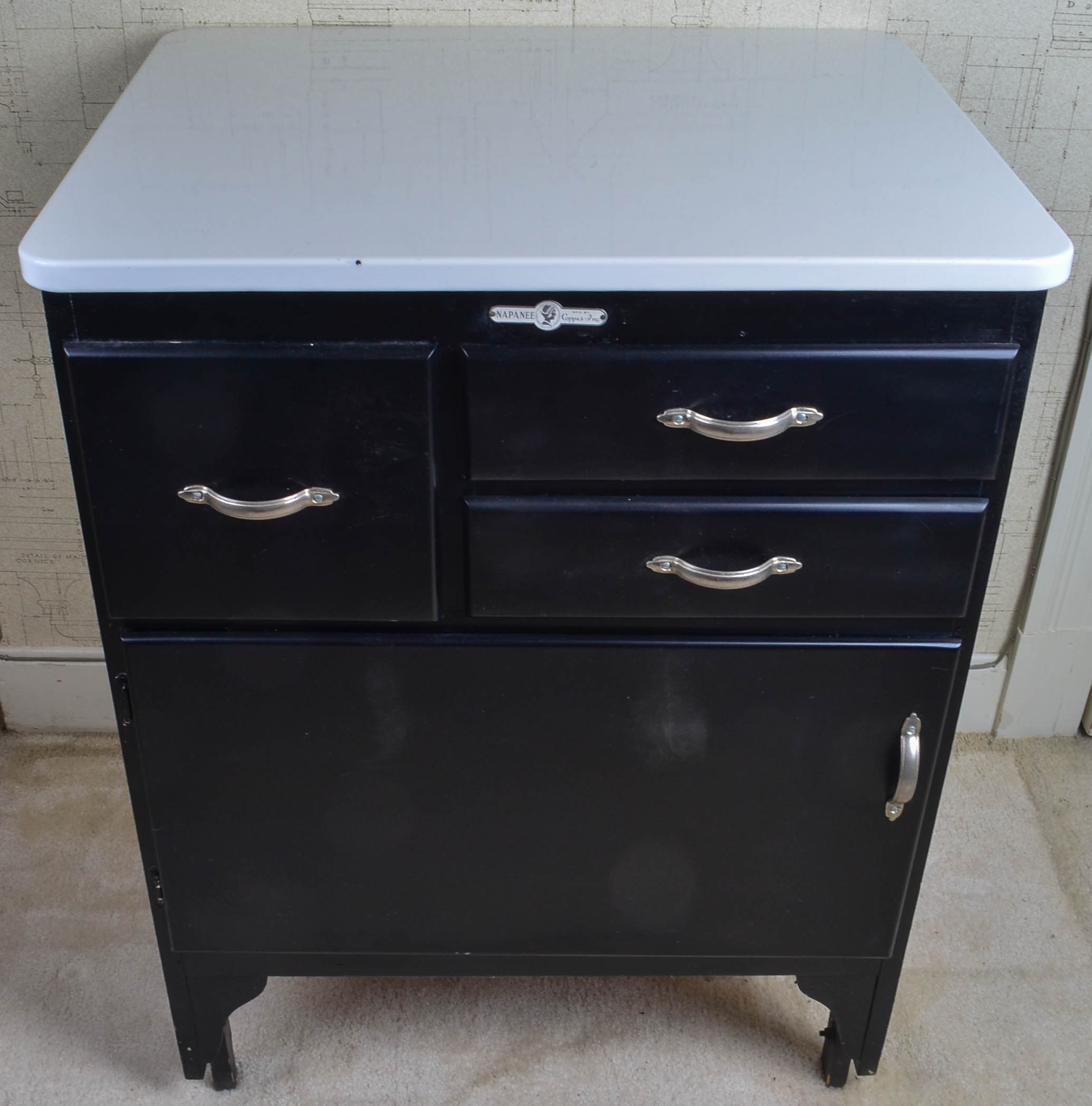 Vintage Coppes Inc. Napanee Kitchen Cabinet with Enamel Top