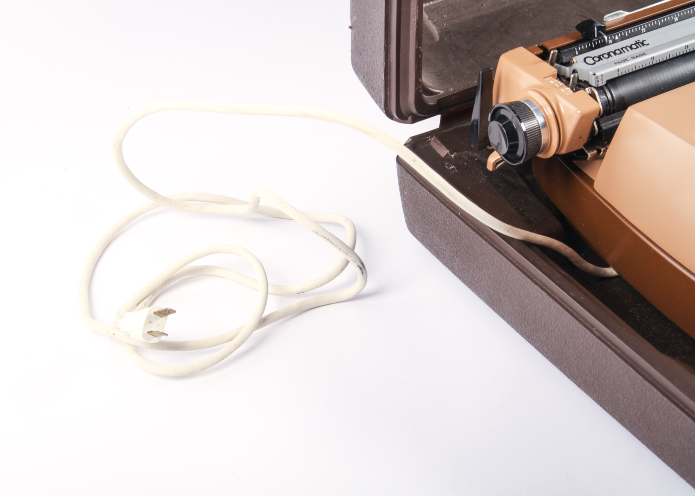 Coronet Super 12 Electric Typewriter