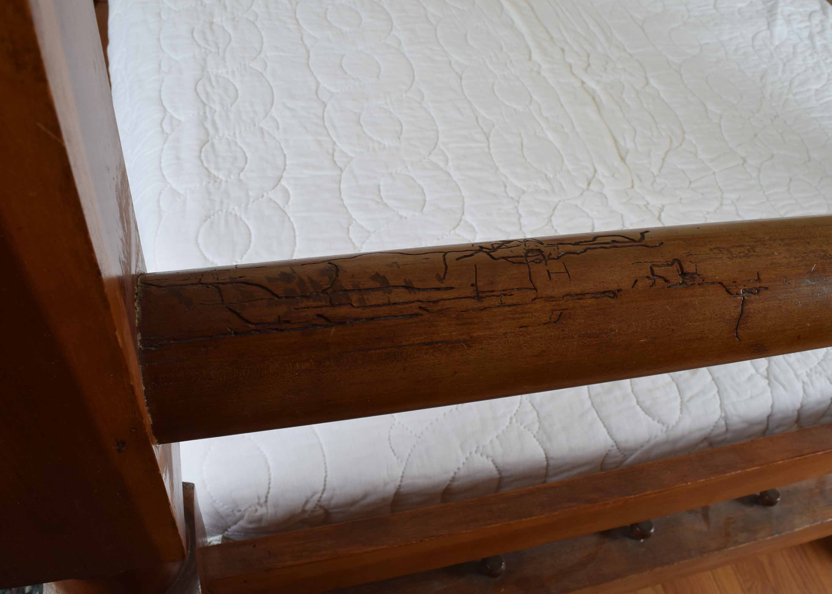 Cherry Cannonball Full Size Four Poster Bed