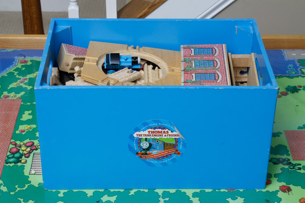 Learning Curve Thomas the Tank Engine Train Set and Train Table