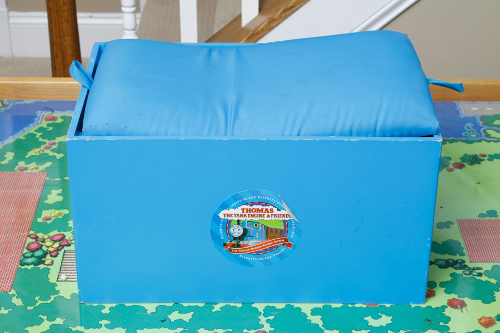 Learning Curve Thomas the Tank Engine Train Set and Train Table