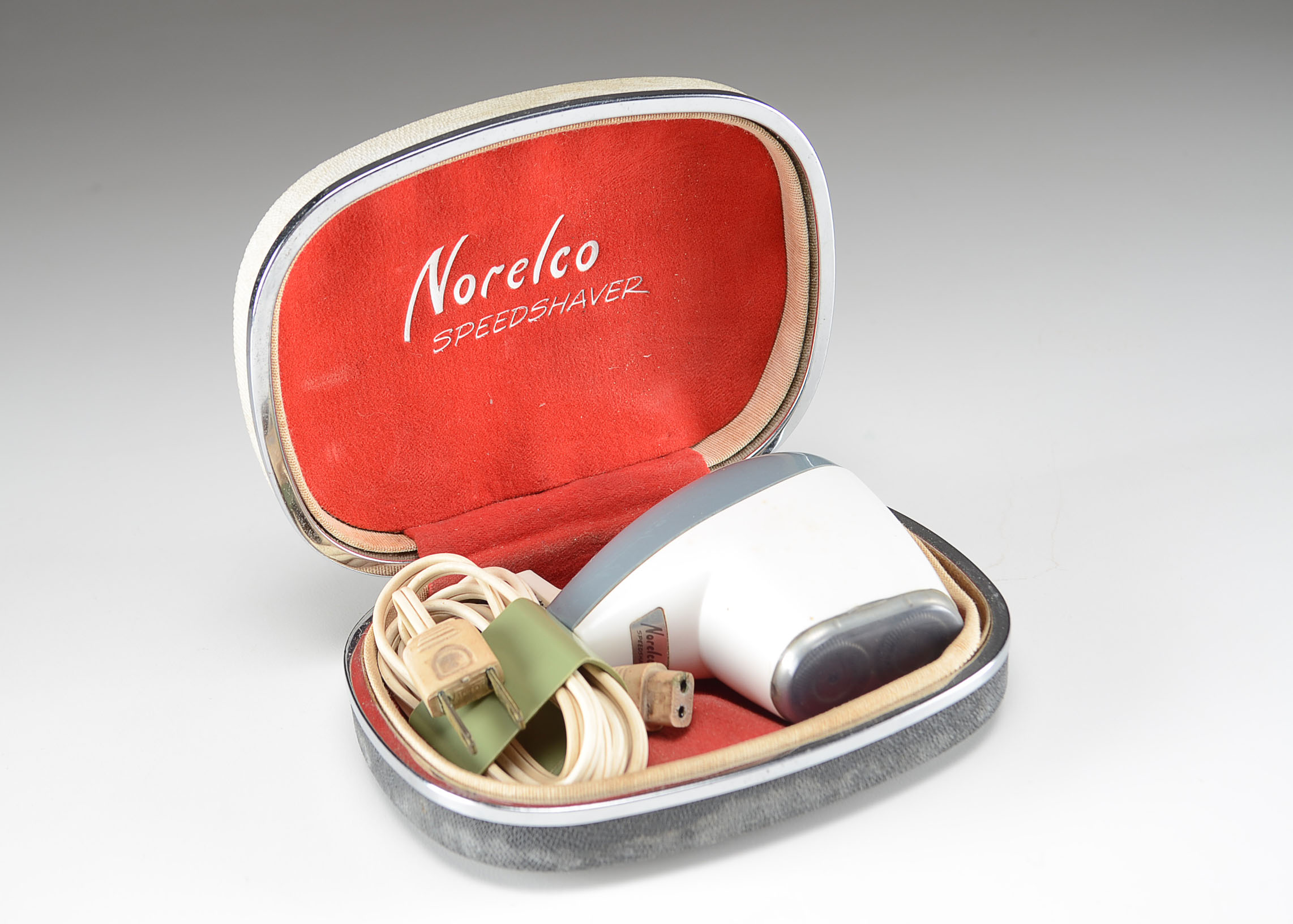Vintage Norelco Speedshaver