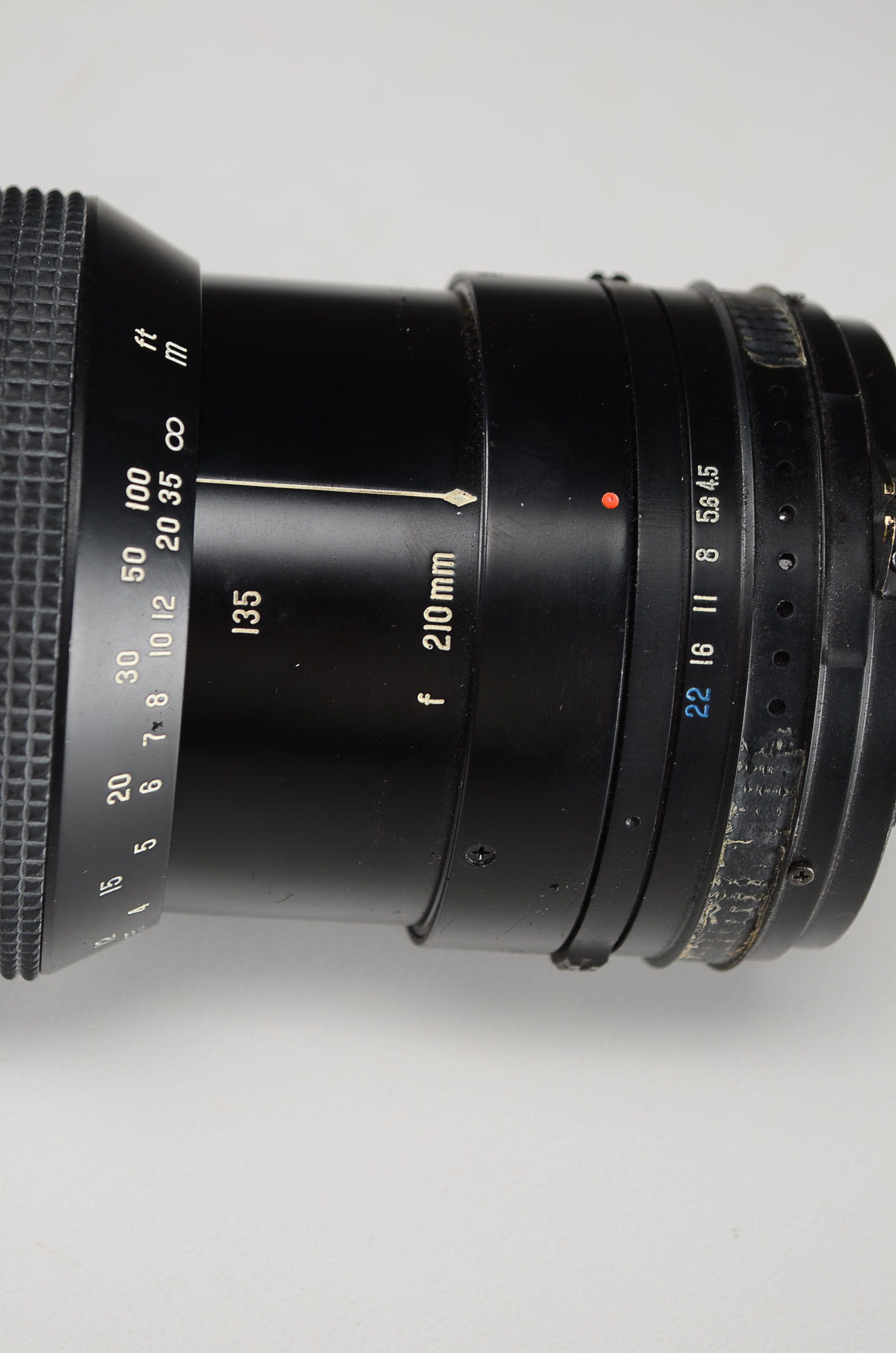 Circa 1980 Komuranon Zoom Lens