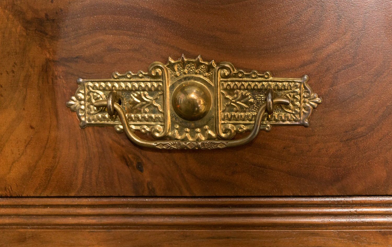 Antique Eastlake Victorian Dressing Table