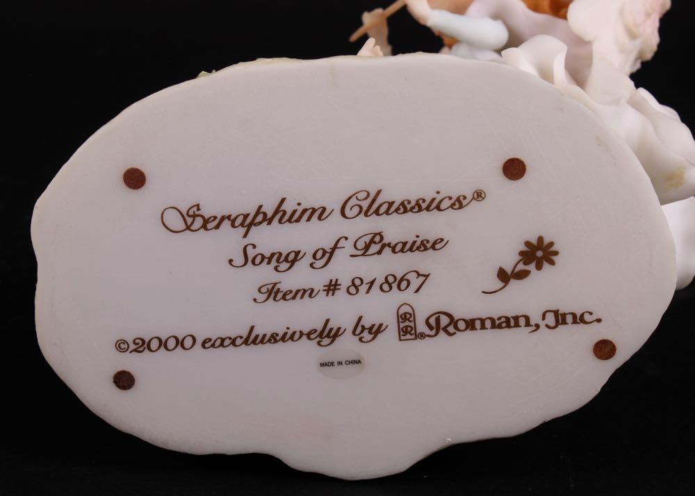 Seraphim Classics Birth of Jesus Angel Figurines