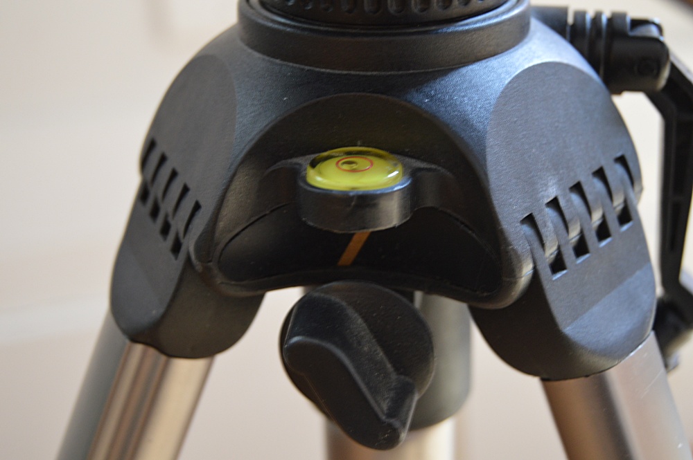 Promaster 6300 Spotting Zoom Telescope with Tripod