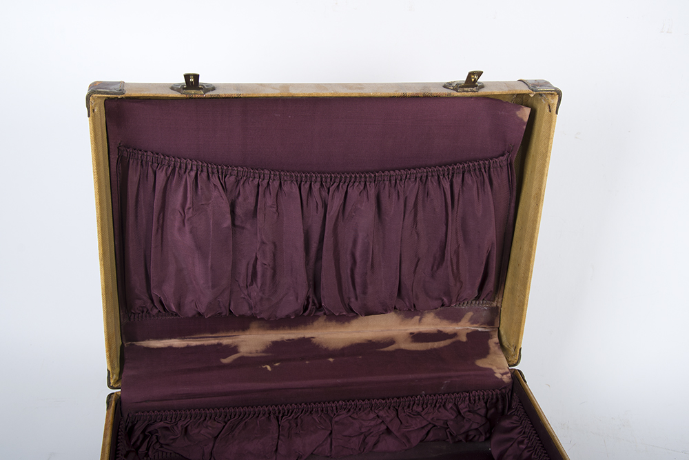 Vintage Cari Lite Suitcase