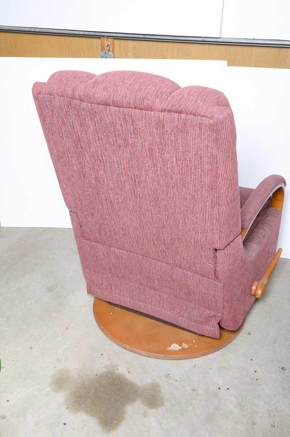 La-Z-Boy Swivel Glider Armchair