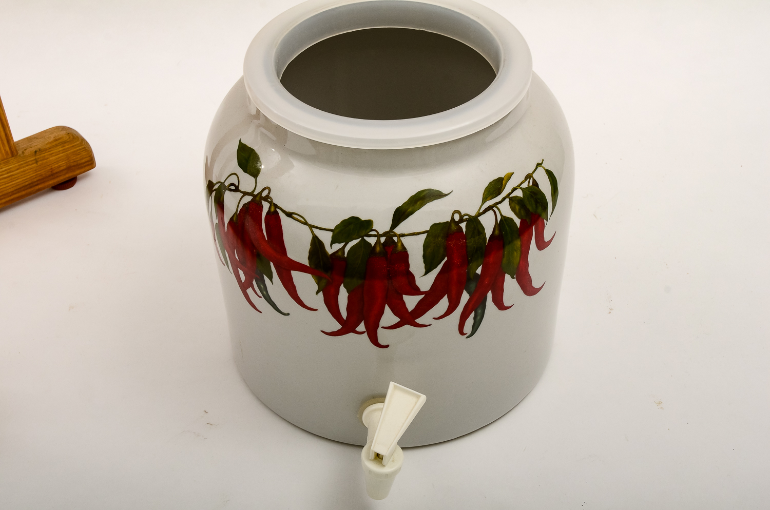 Ceramic Beverage Dispenser with Stand