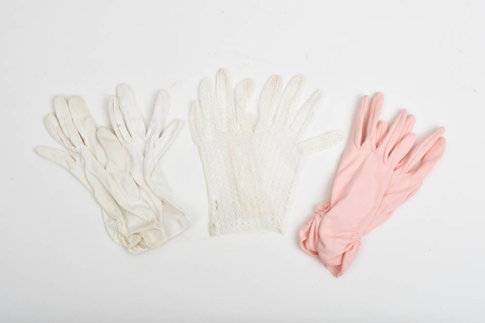 LArge Selection of Womens Winter, Driving, and Fashion Gloves